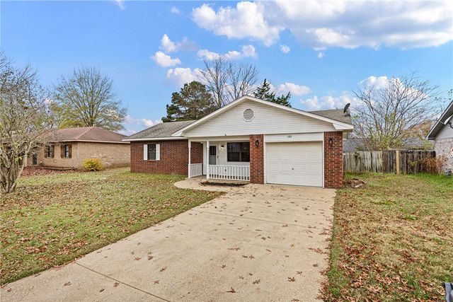 1415 N Oswego, Russellville, AR 72801