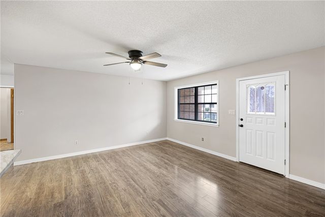 1415 N Oswego, Russellville, AR 72801