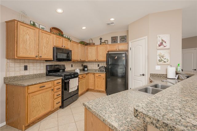 2452 Topanga Drive, Bullhead City, AZ 86442