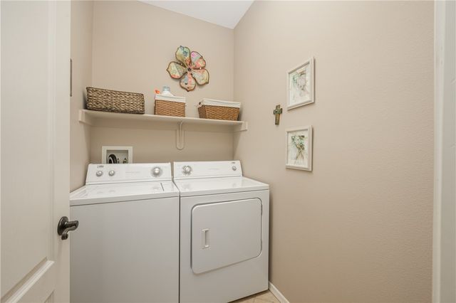 2452 Topanga Drive, Bullhead City, AZ 86442