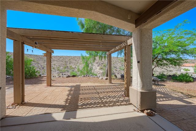 2452 Topanga Drive, Bullhead City, AZ 86442