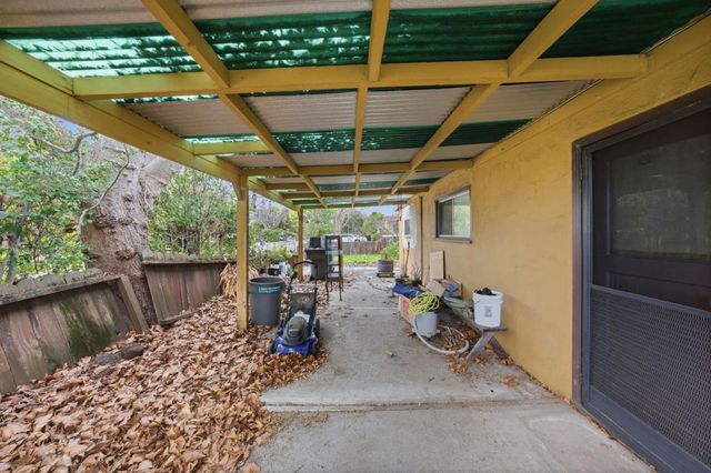 1114 Burgoyne Street, Mountain View, CA 94043