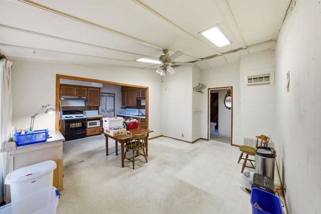 1114 Burgoyne Street, Mountain View, CA 94043