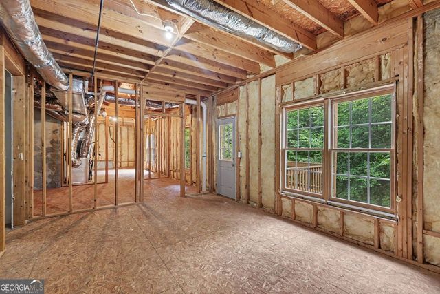 5014 Lake Hollow, Douglasville, GA 30135