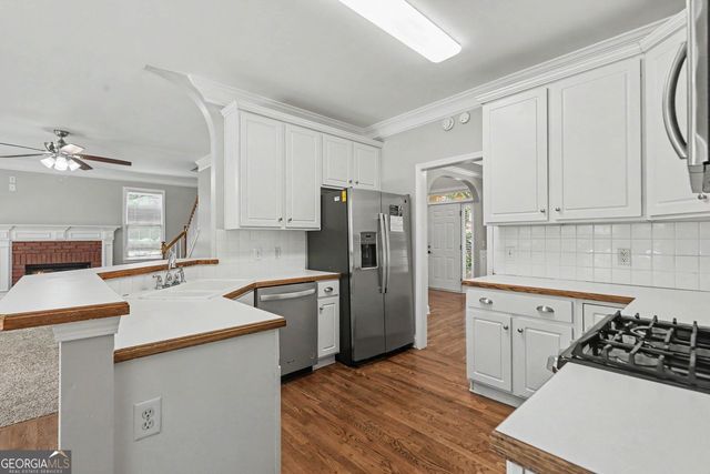 5014 Lake Hollow, Douglasville, GA 30135