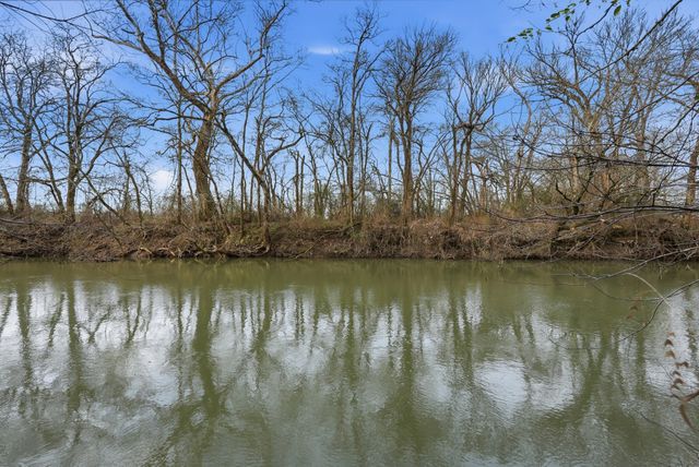 800 Nelson Rd, Pulaski, TN 38478