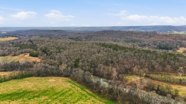 800 Nelson Rd, Pulaski, TN 38478