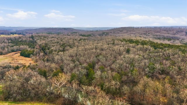 800 Nelson Rd, Pulaski, TN 38478