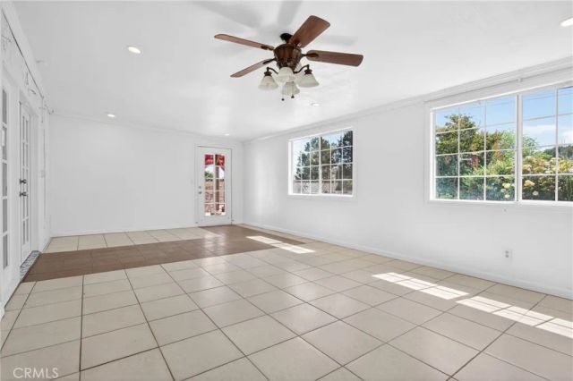 44520 Fenhold, Lancaster, CA 93535