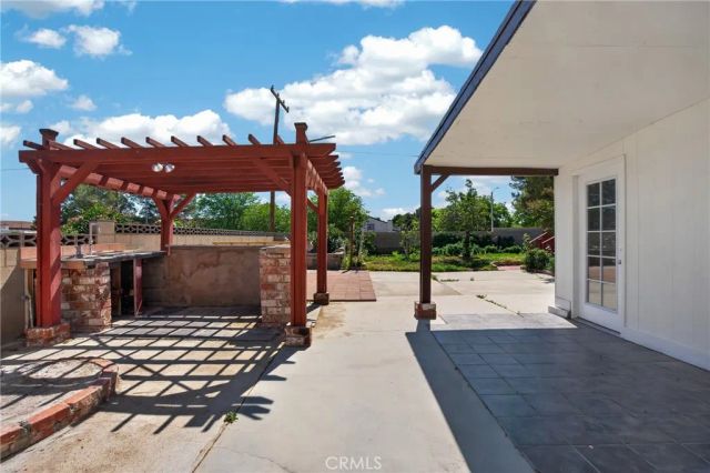 44520 Fenhold, Lancaster, CA 93535