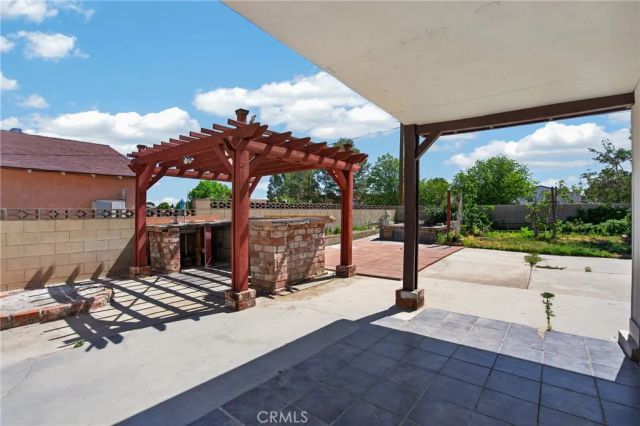 44520 Fenhold, Lancaster, CA 93535