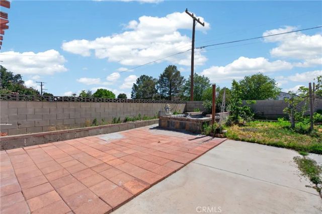 44520 Fenhold, Lancaster, CA 93535