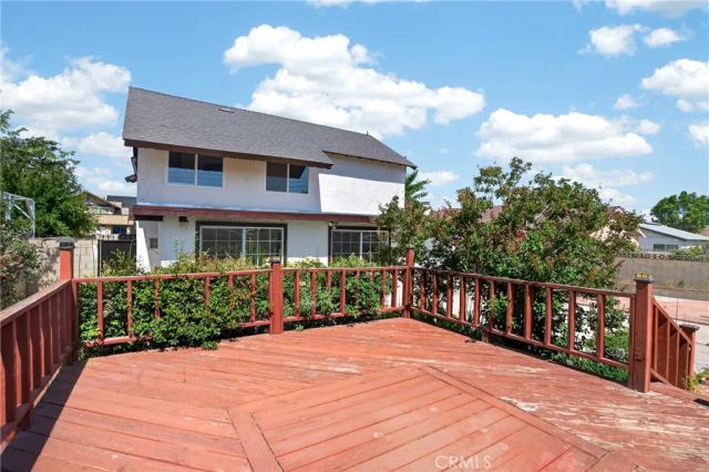 44520 Fenhold, Lancaster, CA 93535