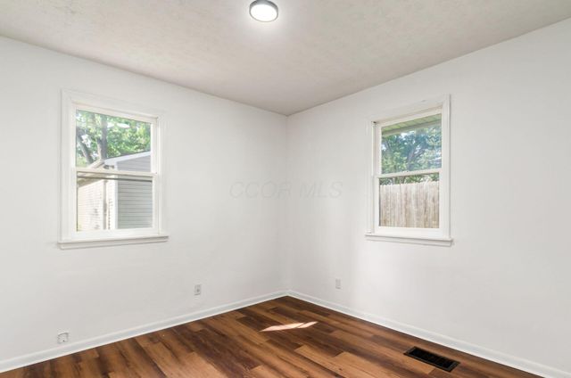 2875 Lowell Drive, Columbus, OH 43204