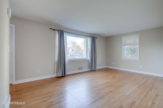 53 Little Silver Parkway, Little Silver, NJ 07739