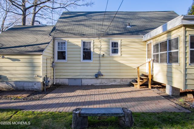 53 Little Silver Parkway, Little Silver, NJ 07739