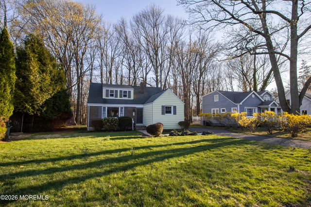 53 Little Silver Parkway, Little Silver, NJ 07739