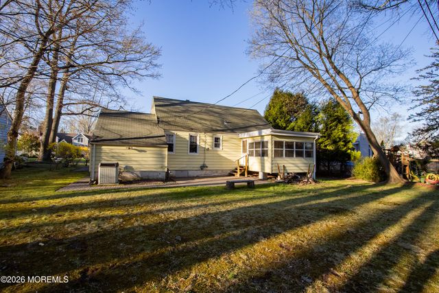 53 Little Silver Parkway, Little Silver, NJ 07739