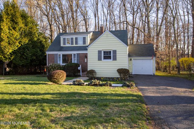 53 Little Silver Parkway, Little Silver, NJ 07739