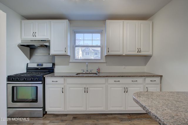 53 Little Silver Parkway, Little Silver, NJ 07739