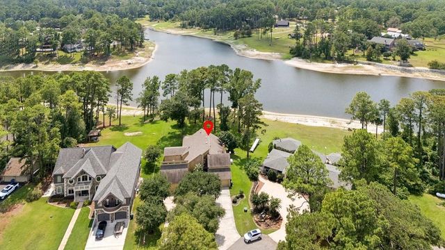 751 Lakeshore Drive, Brookeland, TX 75931