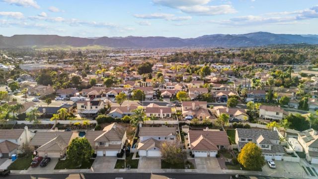 40597 Symphony Park Ln, Murrieta, CA 92562