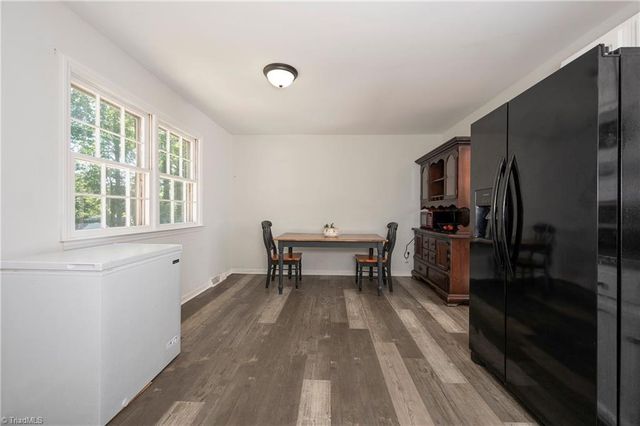 1656 Guilford Drive, Winston-salem, NC 27127
