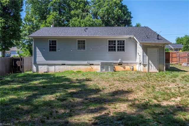 1656 Guilford Drive, Winston-salem, NC 27127