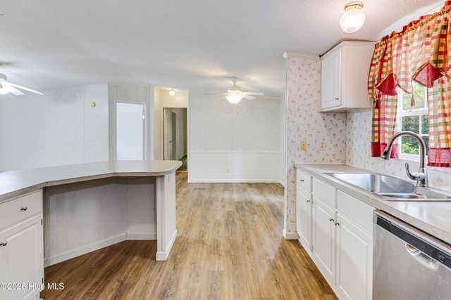 6224 Twin Oaks Drive NW, Ocean Isle Beach, NC 28469