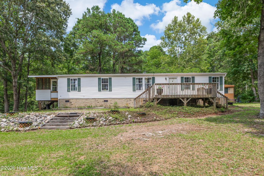 6224 Twin Oaks Drive NW, Ocean Isle Beach, NC 28469