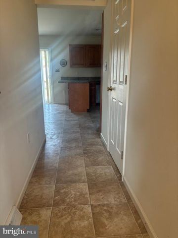 228 S BROAD ST, Jonestown, PA 17038