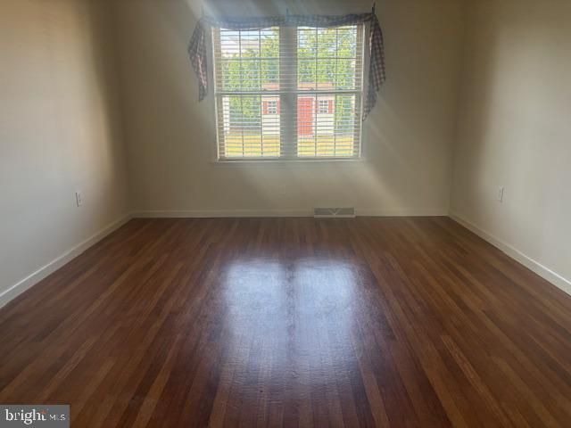 228 S BROAD ST, Jonestown, PA 17038