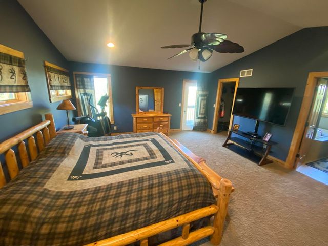 7330 N Crestview Road, Stillman Valley, IL 61084