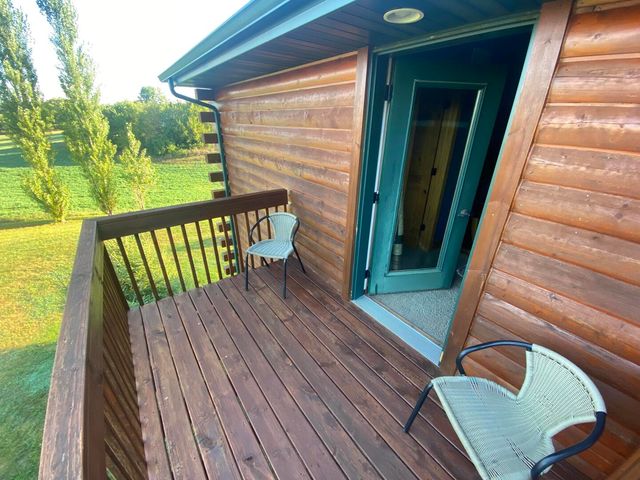 7330 N Crestview Road, Stillman Valley, IL 61084