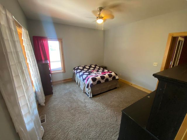 7330 N Crestview Road, Stillman Valley, IL 61084