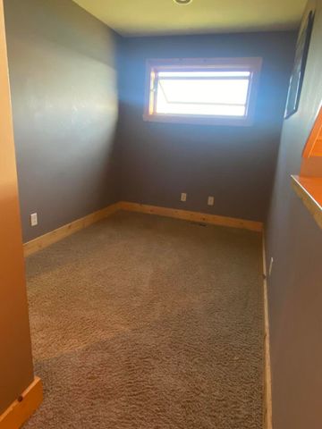 7330 N Crestview Road, Stillman Valley, IL 61084