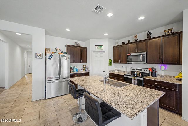 11214 W CHIPMAN Road, Tolleson, AZ 85353
