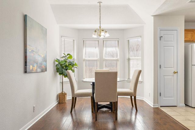 239 Dana DR, Hutto, TX 78634