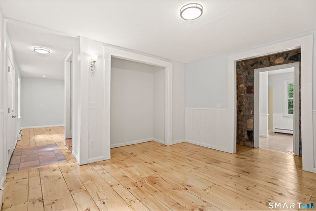 4 Tarklin Hill Road, Voluntown, CT 06384