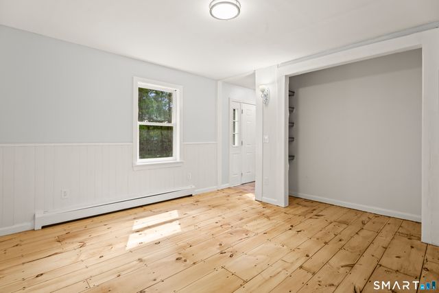 4 Tarklin Hill Road, Voluntown, CT 06384