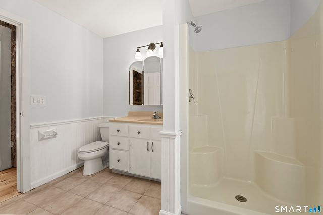 4 Tarklin Hill Road, Voluntown, CT 06384