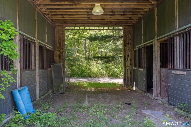 4 Tarklin Hill Road, Voluntown, CT 06384