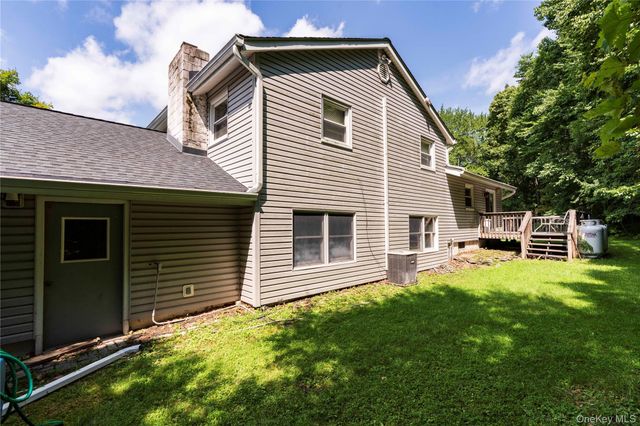 40 Bloomer Road, Lagrangeville, NY 12540
