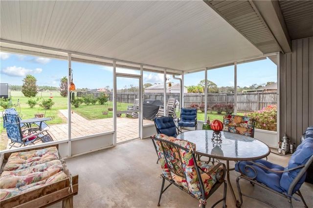 9050 Labrador Trail, Theodore, AL 36582