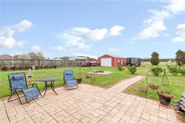 9050 Labrador Trail, Theodore, AL 36582