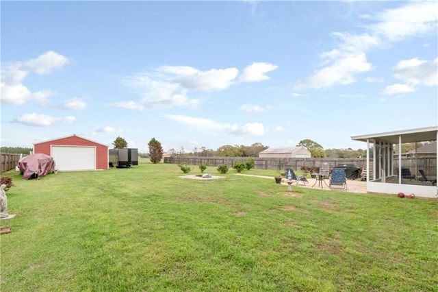 9050 Labrador Trail, Theodore, AL 36582