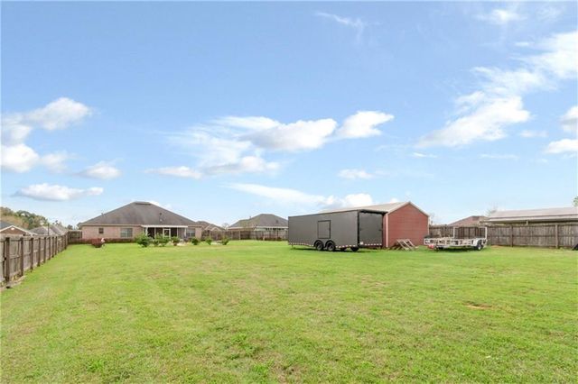 9050 Labrador Trail, Theodore, AL 36582