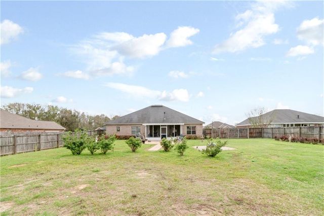 9050 Labrador Trail, Theodore, AL 36582