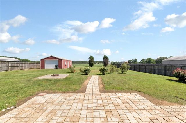 9050 Labrador Trail, Theodore, AL 36582