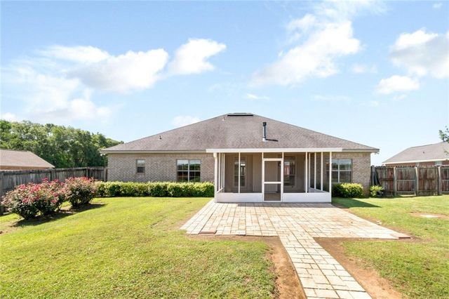 9050 Labrador Trail, Theodore, AL 36582